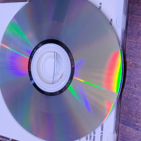 Tokyo police club a lesson in crime - Picture 4 of 6